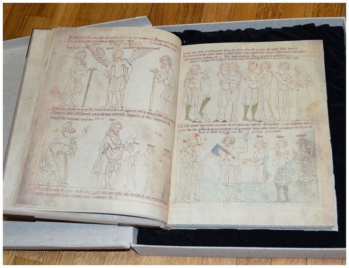 Velislavova bible – faksimile Archa 90, produktová miniatura, cena 68 000 Kč"